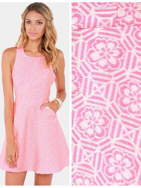Under Skies Pink Sleeveless Fit & Flare Mini Dress Sz S - Picture 2 of 12